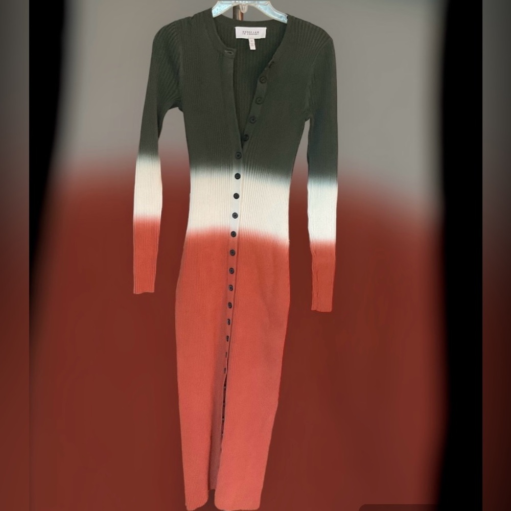 Derek Lan 10 Crosby Ribbed Knit Dress, Long Sleeve, V- Neck Button Front, Sz SP - Picture 13 of 16